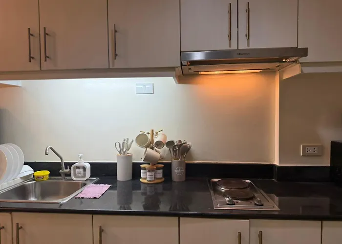 Sea Residences Staycation Near Moa Pasay By Rose Aparthotel 2*